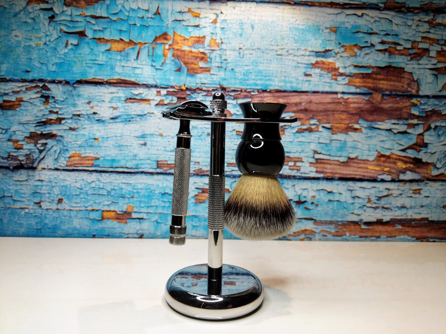Metal Brush and Razor Stand